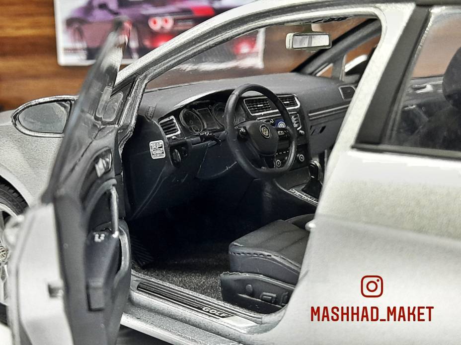 THE NEW GOLF